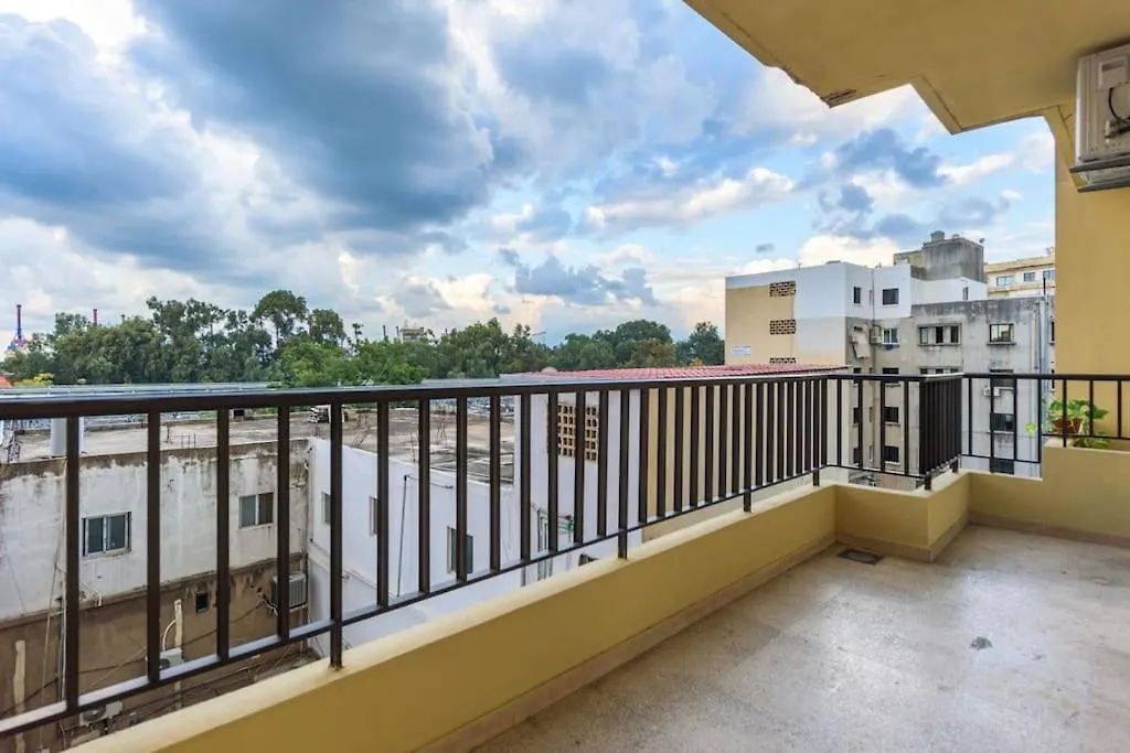 Perla'S 2-Br Apt In Mar Mikhael Beirut